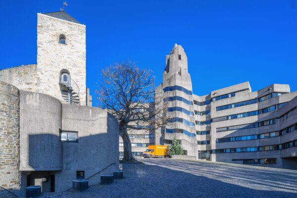 Bergisch Gladbach: Stadtansicht im Hunde-Almanach