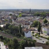 Bochum mit Hund: Regeln, Hundeschulen & Alltag Bochum: Stadtansicht im Hunde-Almanach