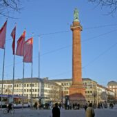 Darmstadt mit Hund: Regeln, Hundeschulen & Alltag Darmstadt: Stadtansicht im Hunde-Almanach