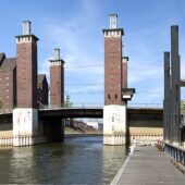 Duisburg: Stadtansicht im Hunde-Almanach
