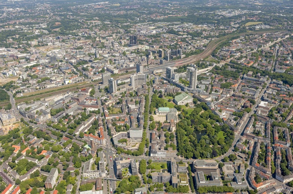 Essen: Stadtansicht im Hunde-Almanach