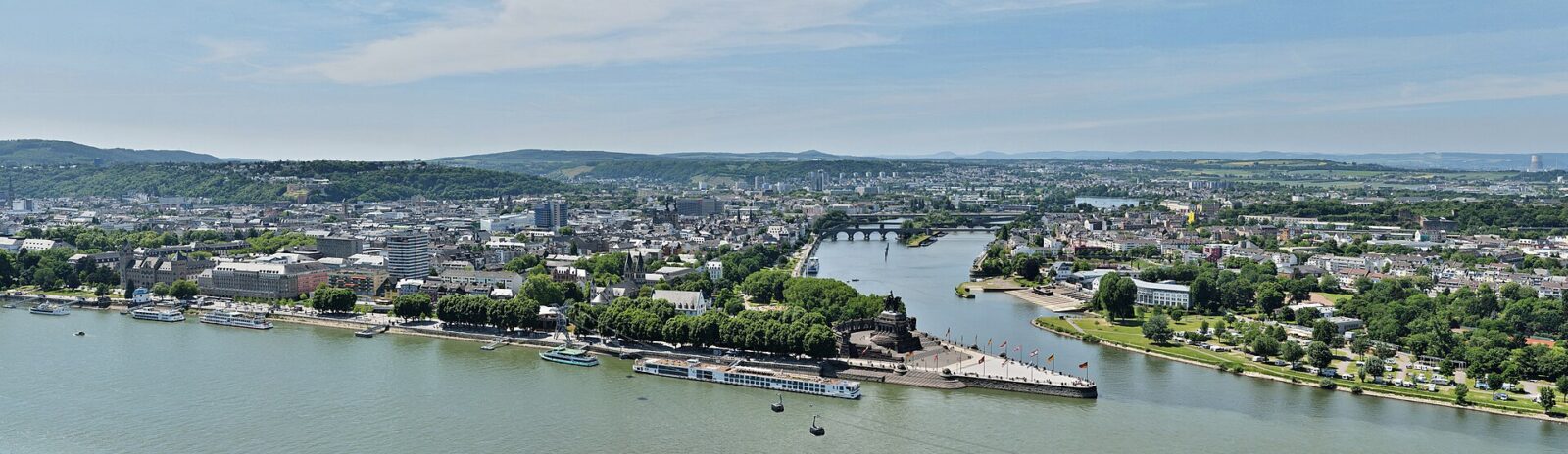 Koblenz: Stadtansicht im Hunde-Almanach