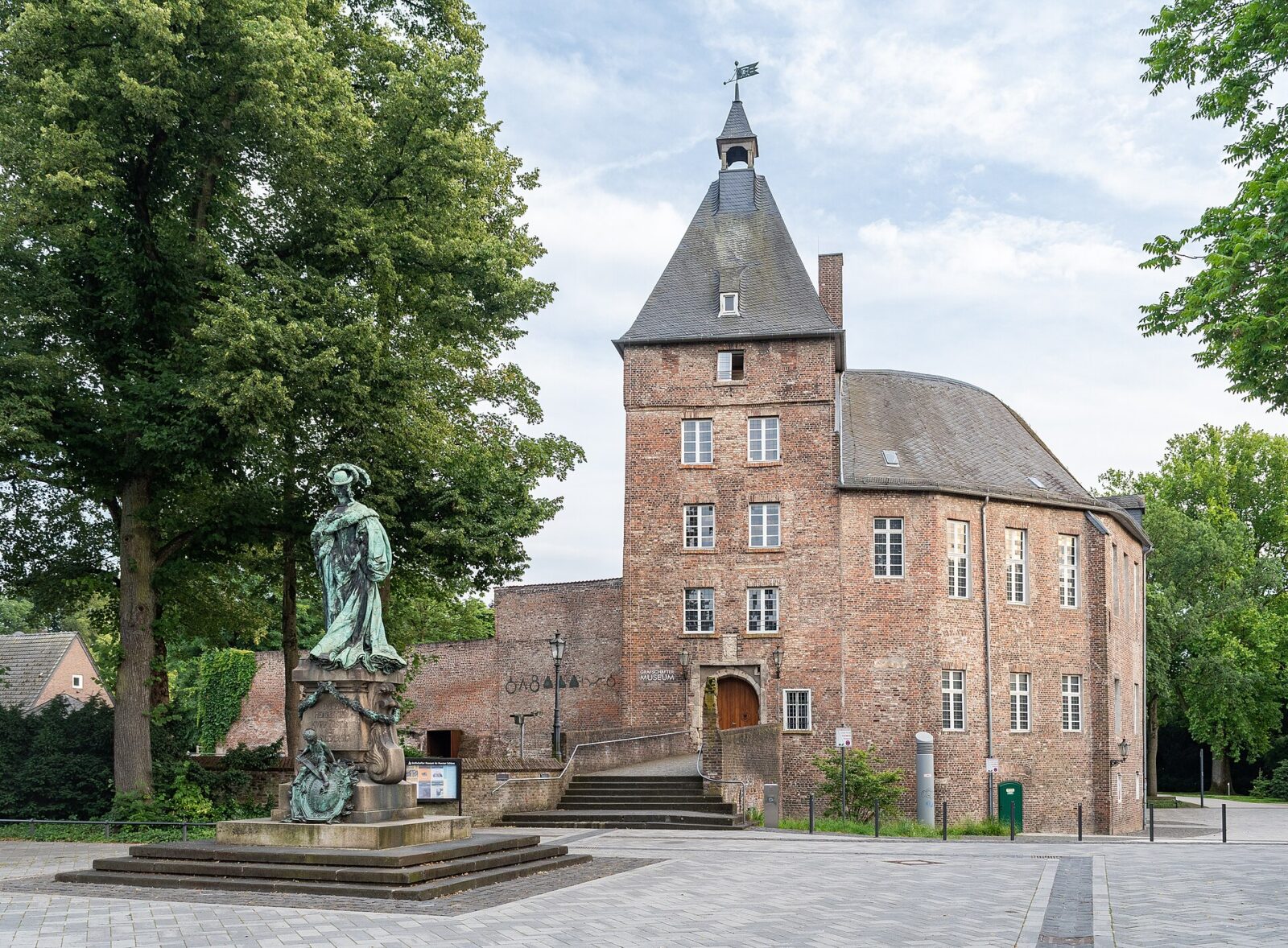 Moers: Stadtansicht im Hunde-Almanach