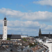 Solingen mit Hund: Regeln, Hundeschulen & Alltag Solingen: Stadtansicht im Hunde-Almanach