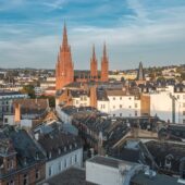 Wiesbaden: Stadtansicht im Hunde-Almanach